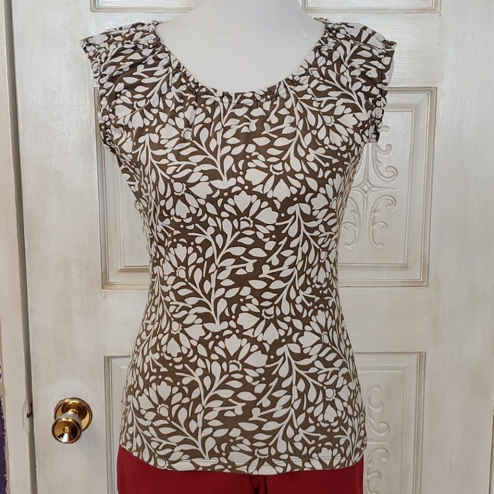 Loft  Leaf print tank